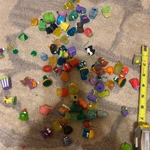 Assorted Colorful Mini Collectible Trash Pack Kids Toys
